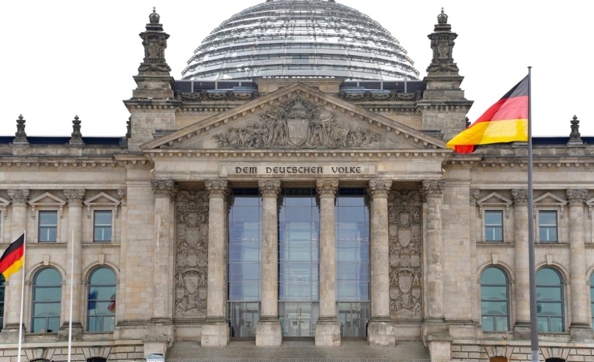 Bundestag o Polsce: Niemieccy posłowie widzą w Polsce równego partnera
