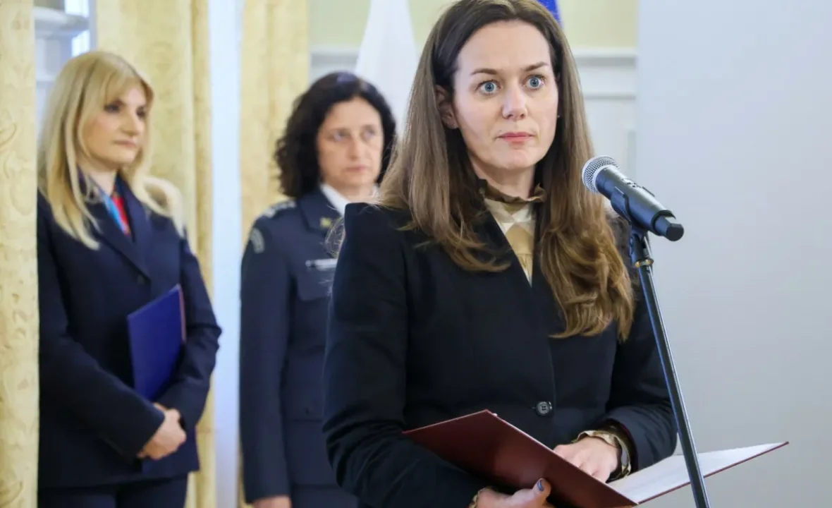 Wiceminister Ejchart o aresztowanym dziennikarzu: Nie ma statusu niebezpiecznego więźnia