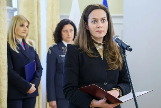 Wiceminister Ejchart o aresztowanym dziennikarzu: Nie ma statusu niebezpiecznego więźnia