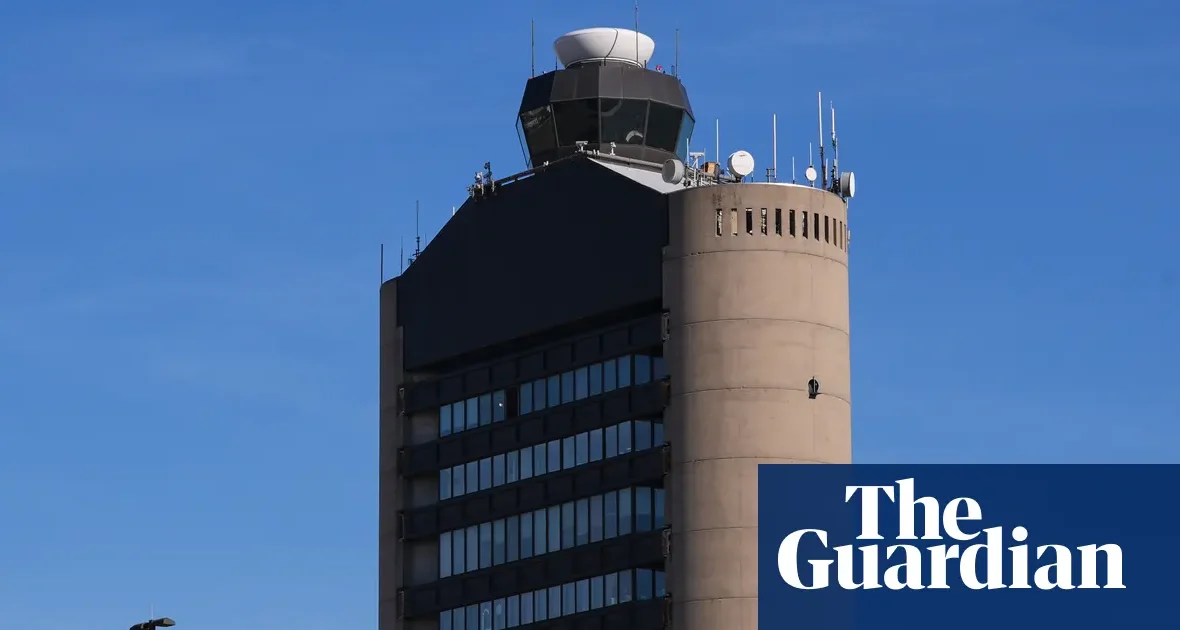 Prawie zderzenie samolotów na lotnisku w Bostonie: Delta i American Airlines o włos od tragedii