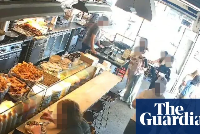 Sąd orzekł: aktywista proizraelski naruszył ugodę z restauracją Cairo Takeaway