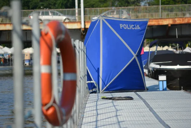 Pierwsza ofiara śmiertelna upałów w Polsce: Kobieta zmarła nad jeziorem Glinianki w Chełmie