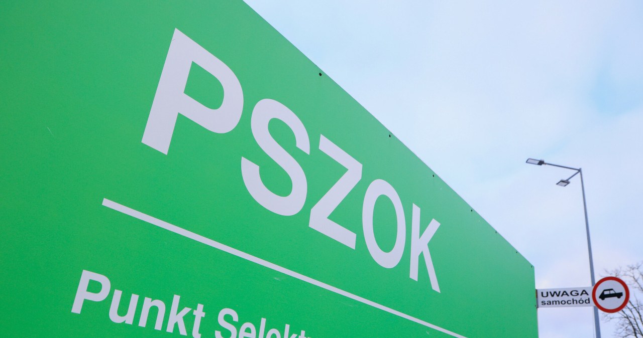 Punkt Selektywnego Zbierania Odpadów Komunalnych, kontenery na segregowane odpady, teren ogrodzony, Polska