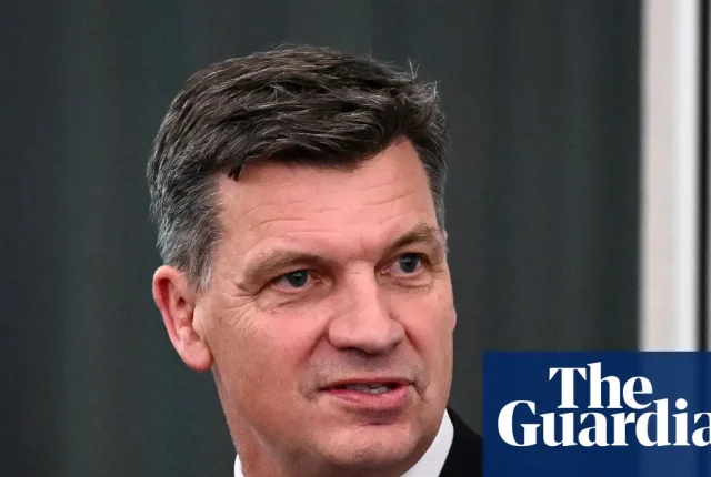 Lider opozycji w Australii zaprzecza wpłatom na rzecz konserwatywnej grupy Liberałów w śledztwie Icac