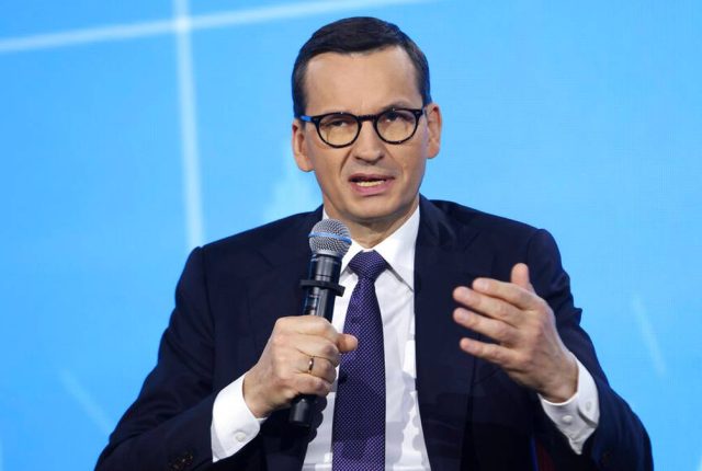Morawiecki spotyka się z Kaczyńskim po decyzji o stowarzyszeniach