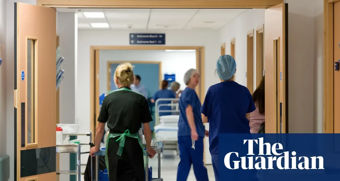 NHS w Anglii oceni szpitale pod kątem walki z rasizmem i przemocą wobec personelu