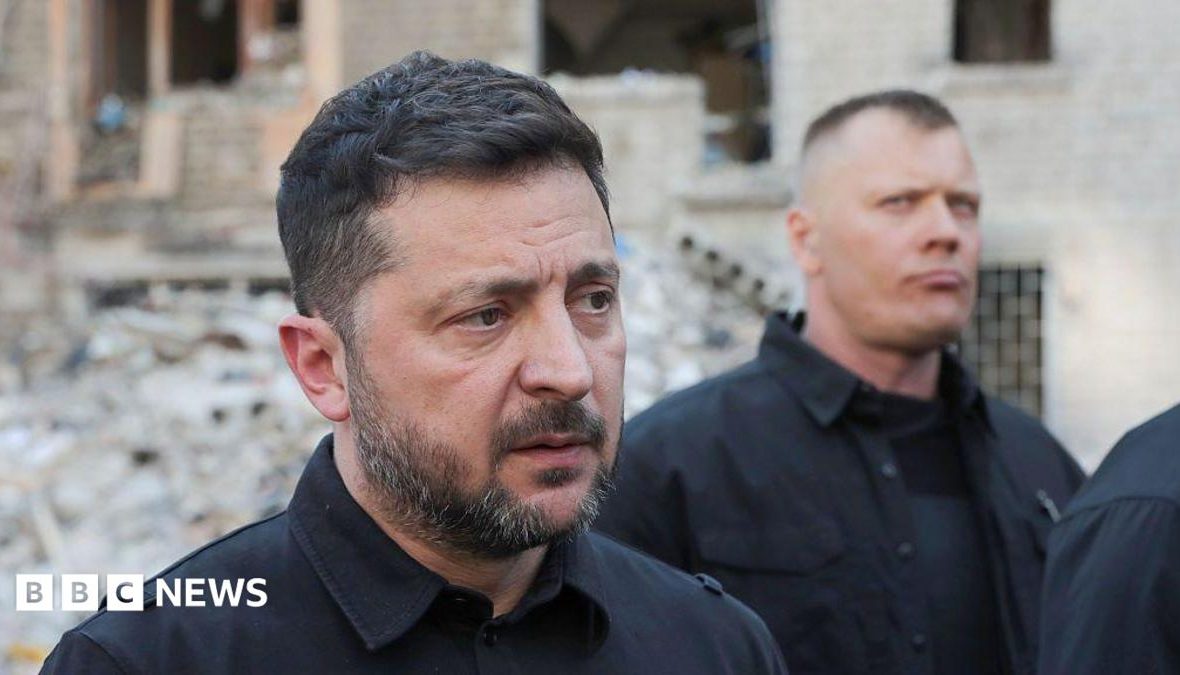 Zełenski będzie naciskał NATO na systemy obrony powietrznej po intensywnych atakach Rosji