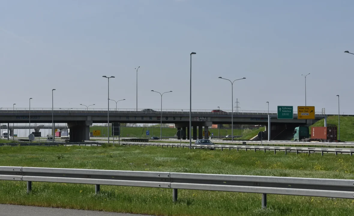 Wydawcy pozywają Google za wykorzystanie książek do szkolenia modeli AI