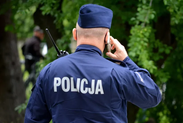 Poszukiwania męża 64-latki po jej śmierci pod Kielcami