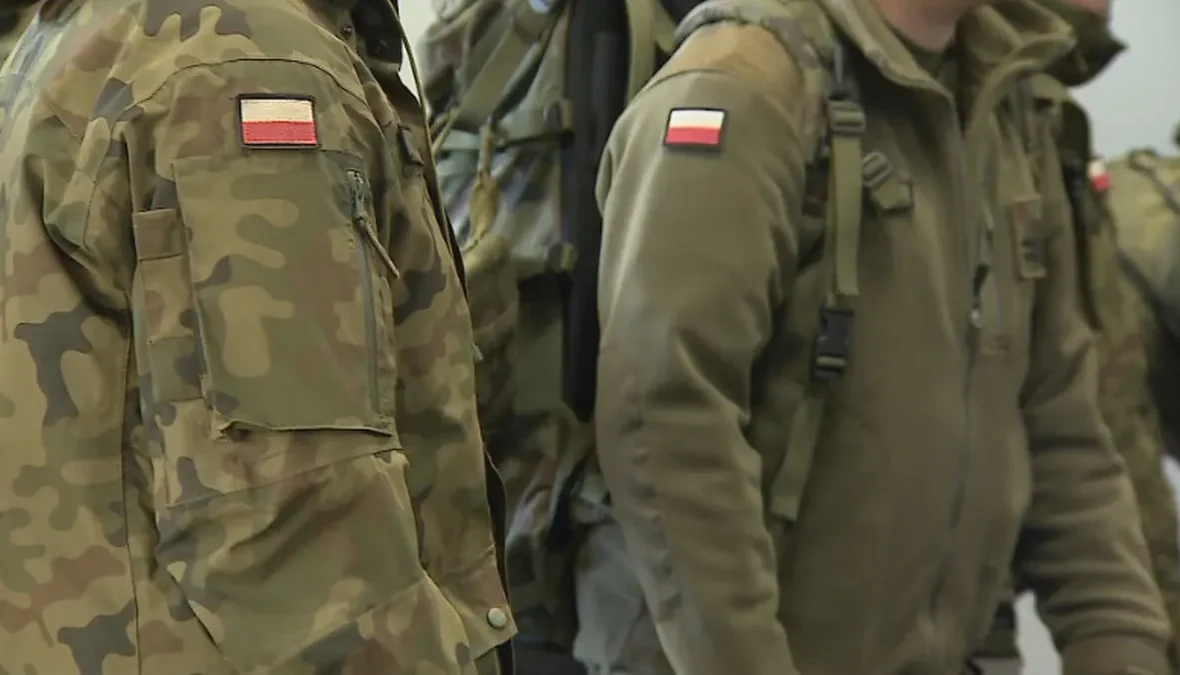 Żołnierze odbiorą umundurowanie w paczkomatach – nowy system logistyczny w Siłach Zbrojnych RP