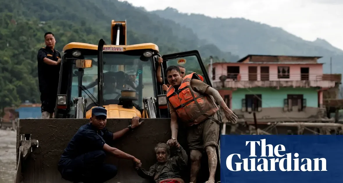 Tragedia w Nepalu: Grupa turystów, w tym obywatele Australii, zaginiona po gwałtownych powodziach