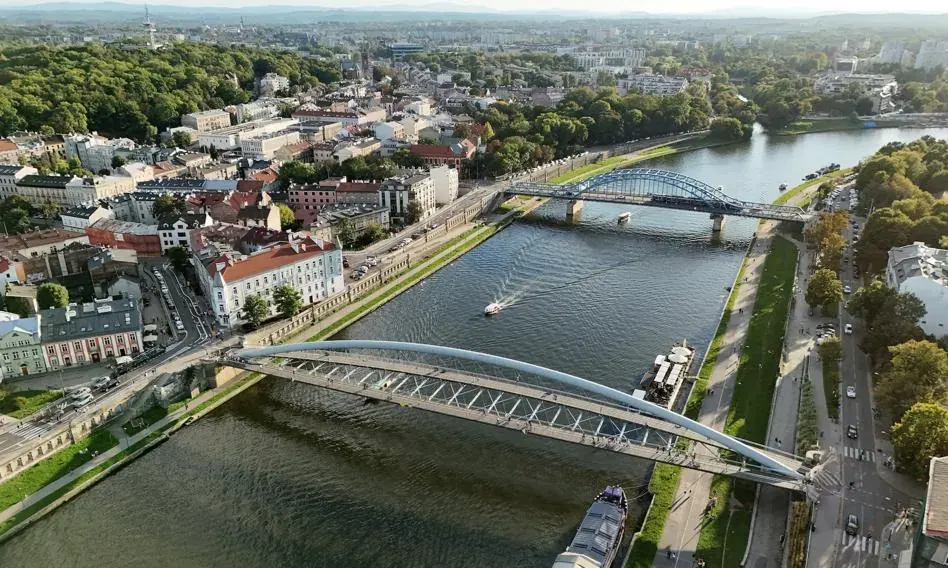 Kraków wyprzedził Warszawę. Te miasto ma obecnie najwyższe średnie zarobki w Polsce