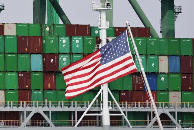25 stanów USA zaskarżyło administrację Donalda Trumpa w sprawie nowych cłówa