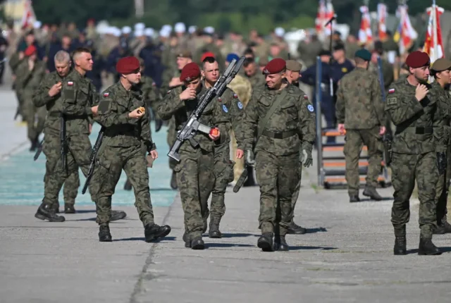 Defilada Wojska Polskiego w Warszawie. Gdzie największe zmiany i utrudnienia?