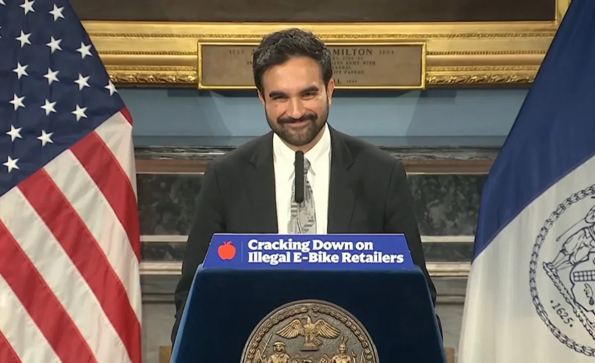 Wybory w USA: Abdul El-Sayed wygrywa prawybory w Michigan, Zohran Mamdani komentuje wynik