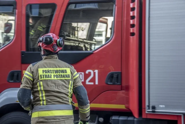 Tragiczny pożar w Gdańsku na Zaspie. Nie żyje jedna osoba, ewakuowano 30 mieszkańców