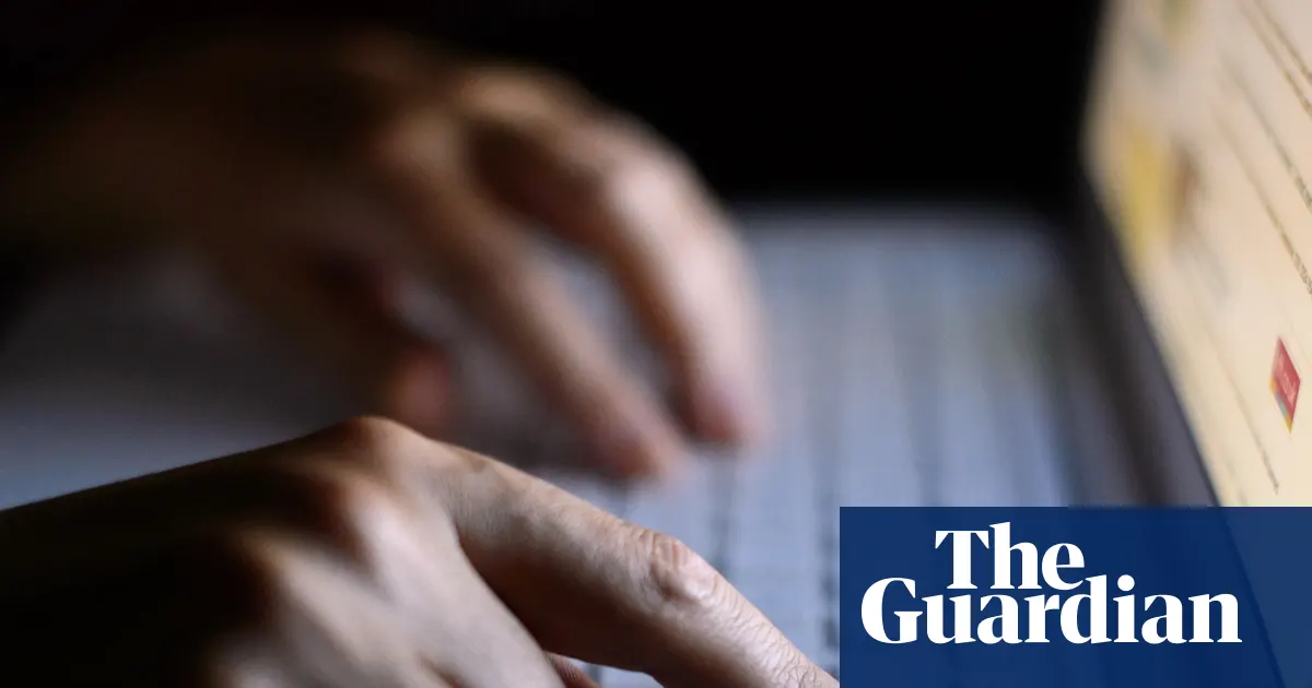 Reklama na telefonie komórkowym promująca zapisy na Graduate Diploma of Management w Australii z hasłem o ostatniej szansie przed 5 października