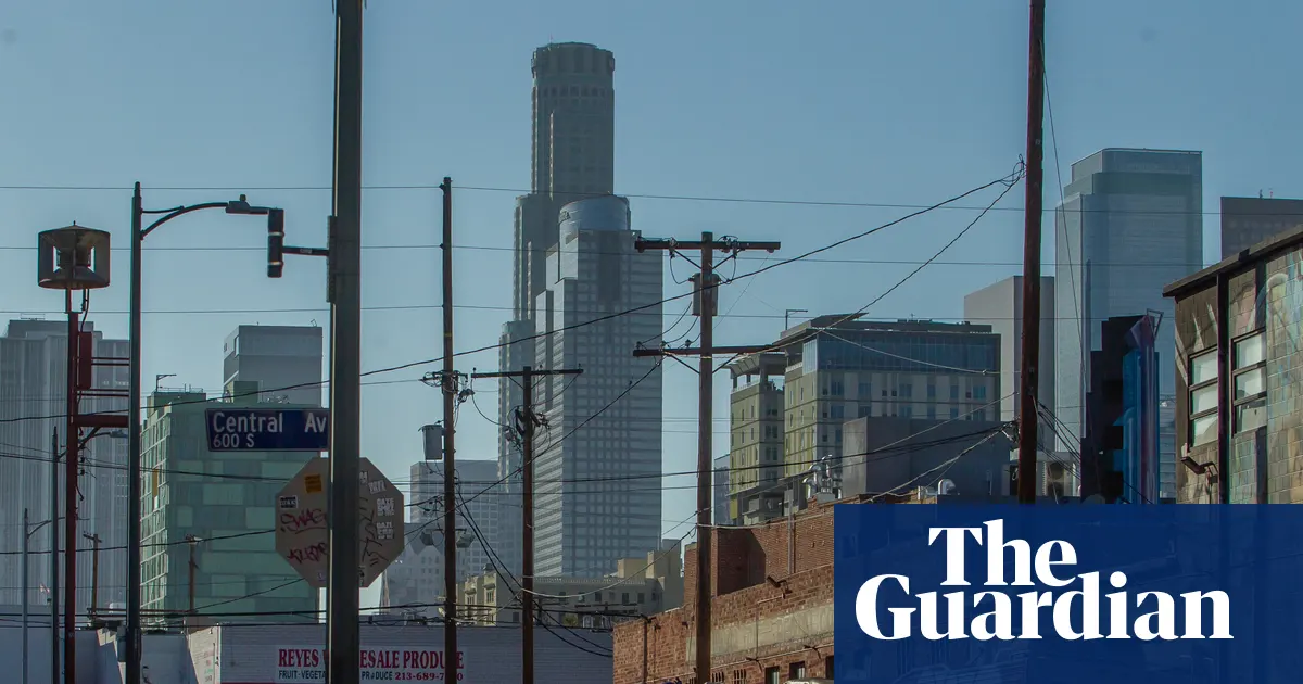 Widok na dzielnicę Skid Row w centrum Los Angeles w Kalifornii.