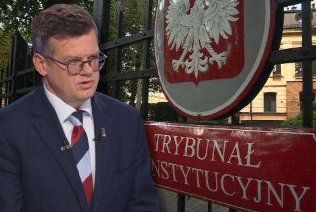 Prof. Markiewicz: prezydent odbierze ślubowanie od Macieja Berka. TK może stanąć w styczniu