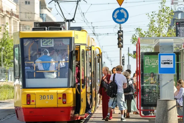 Dzień bez Samochodu 2026. Gdzie można dziś jeździć za darmo? [LISTA MIAST]