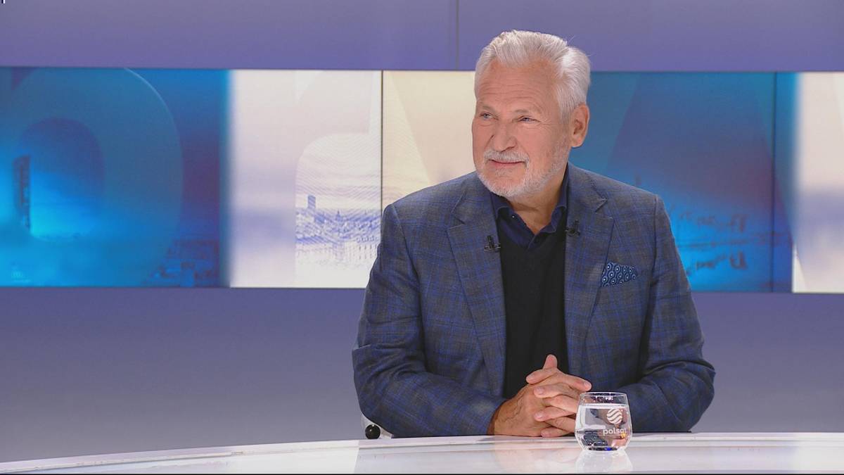 Rząd flag państw na sali obrad szczytu G20 w Miami