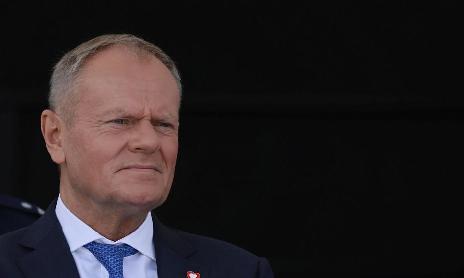 Premier Donald Tusk przemawia na konferencji prasowej po szczycie Rady Europejskiej w Brukseli