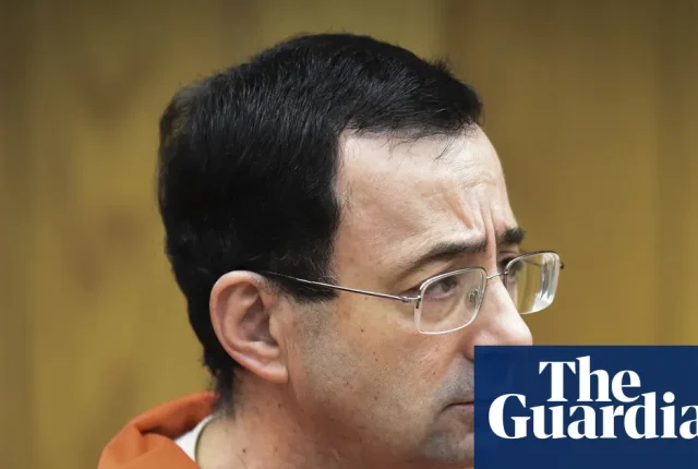 Larry Nassar usunięty z rejestru przestępców seksualnych w Michigan. Nadal pozostaje w więzieniu