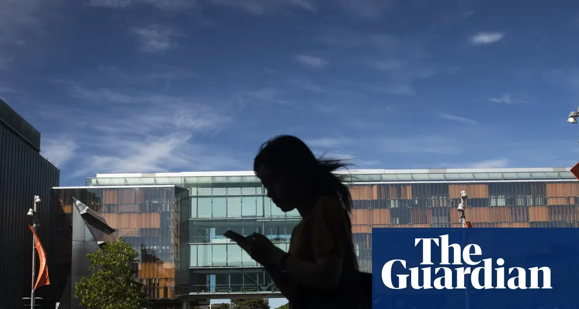 Australia zaostrza politykę wizową. „Visa hopping” studentów pod lupą rządu