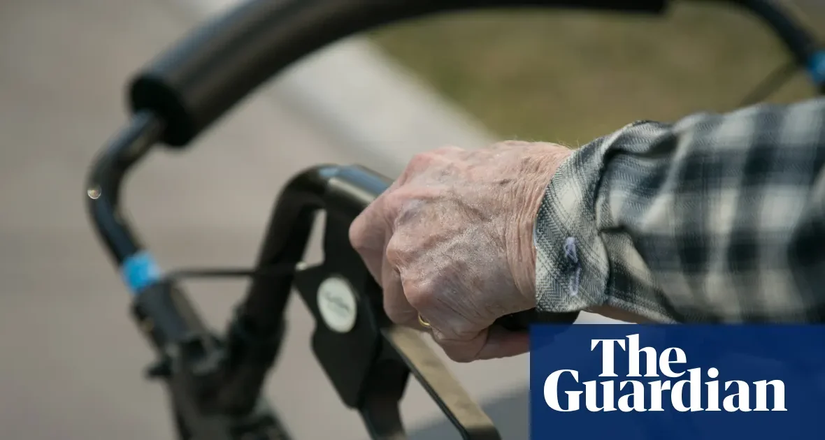 Australia: algorytm oceny opieki nad seniorami uznany za nieuczciwy i nieracjonalny