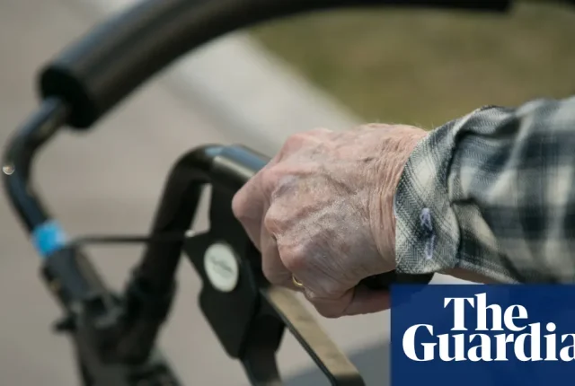 Australia: algorytm oceny opieki nad seniorami uznany za nieuczciwy i nieracjonalny