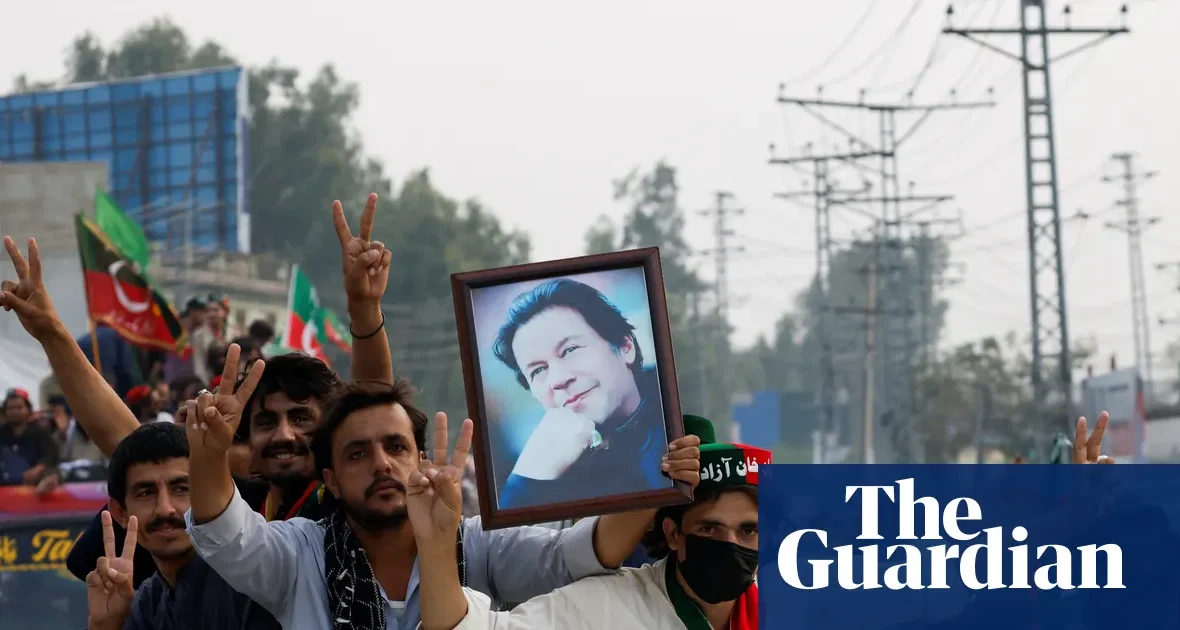 Pakistan zawiesza rząd prowincji Chajber Pasztunchwa. Partia Imrana Chana mówi o zamachu stanu