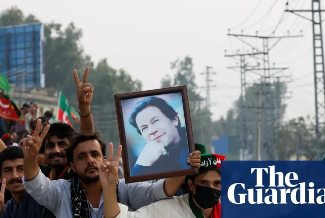 Pakistan zawiesza rząd prowincji Chajber Pasztunchwa. Partia Imrana Chana mówi o zamachu stanu