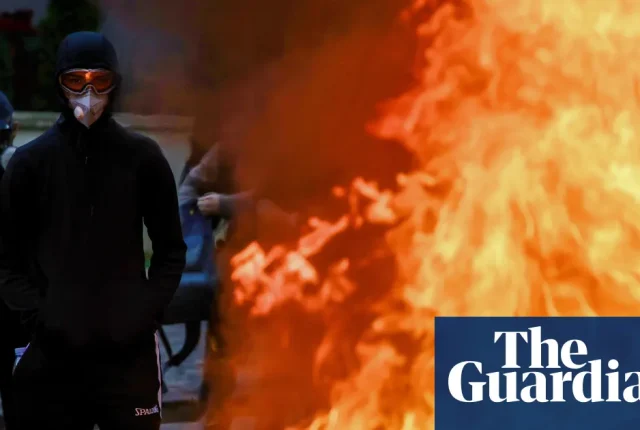 Albania karze obecnych na protestach. Grzywna sięga sześciu średnich pensji