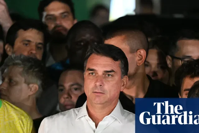 Brazylia: Flávio Bolsonaro ma oddać paszporty i nie może opuszczać kraju