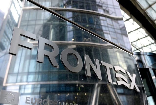 Frontex wstrzymał nowe sprawy w programie reintegracji. Zabrakło pieniędzy