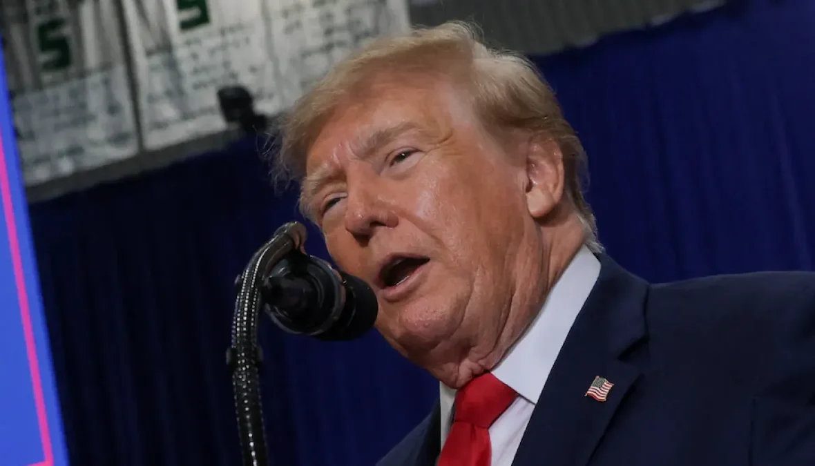 Trump ponownie atakuje muzułmańskiego kandydata Demokratów w kluczowej kampanii przed wyborami