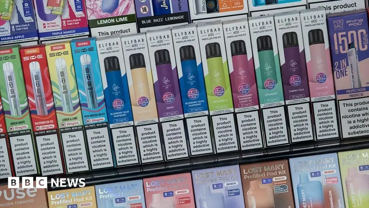 Witryna sklepu z e-papierosami w Wielkiej Brytanii po wprowadzeniu nowego podatku na płyny do vape’ów.