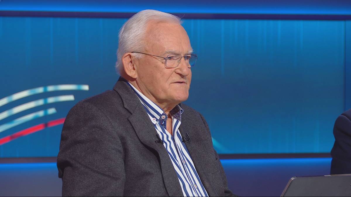 Leszek Miller, były premier, komentuje rządowy projekt ustawy o blokowaniu treści w internecie w programie Polsat News