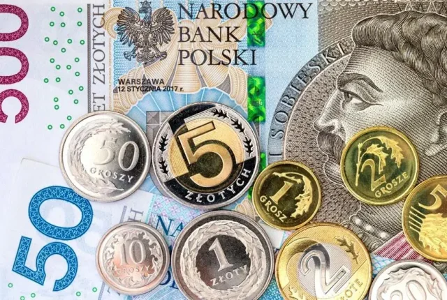 Budżet 2027 w Sejmie. Dla budżetówki i nauczycieli zapisano 3 proc. podwyżki