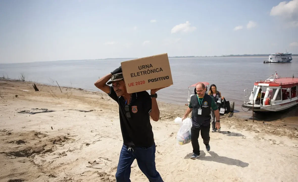 Brazylia: głosowanie w amazońskich ostępach. Jak wygląda logistyka wyborów wśród rdzennych społeczności?