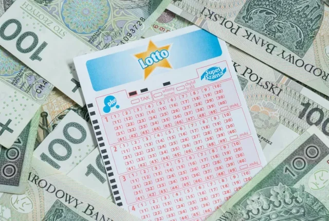 Główna wygrana w Lotto: 20,3 mln zł trafiło do szczęśliwca. Oto zwycięskie liczby