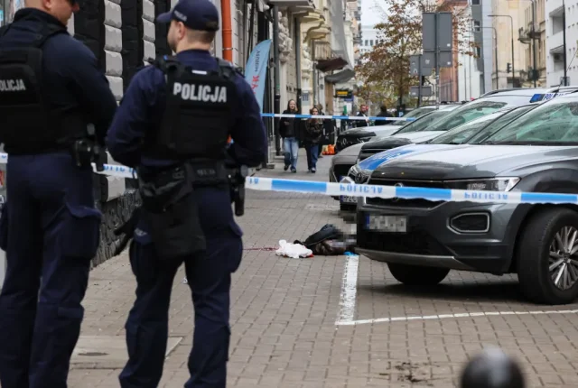 Areszt dla obywatela Indii za atak tasakiem na warszawskiej Nowogrodzkiej. Decyzja sądu na trzy miesiące